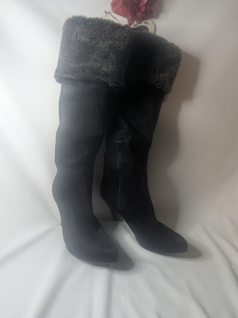 💰💰Women's Black Faux Fur-Trim Knee-High Heeled Boots